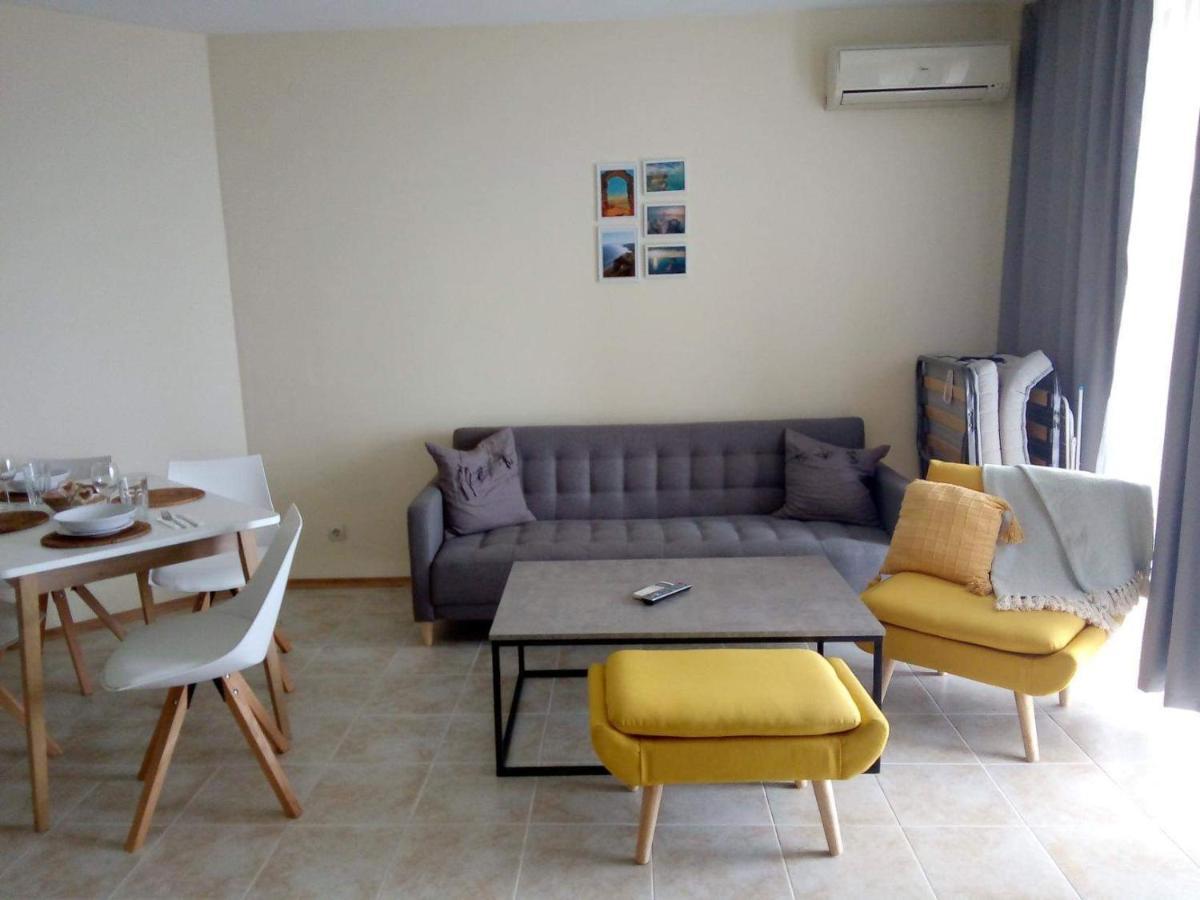 July Morning Seaside Resort Kavarna Habitación foto